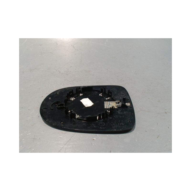 GLACE RETROVISEUR EXT D RENAULT CLIO III 2010-