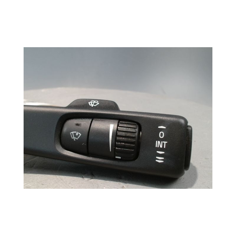 COMMANDE ESSUIE GLACE VOLVO S60 2004-