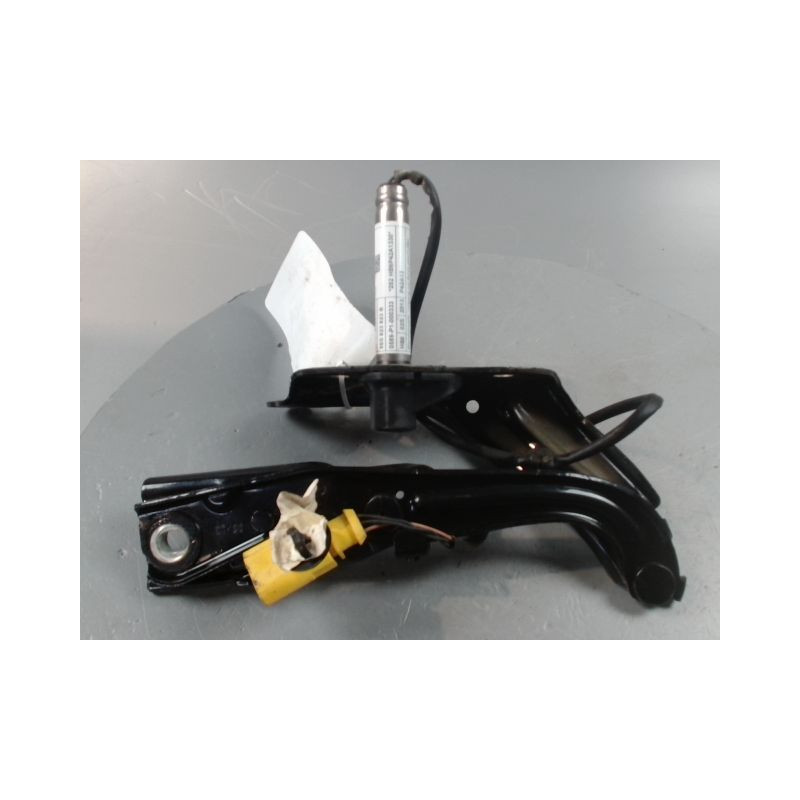 COMPAS GAUCHE CAPOT SKODA OCTAVIA 2008-