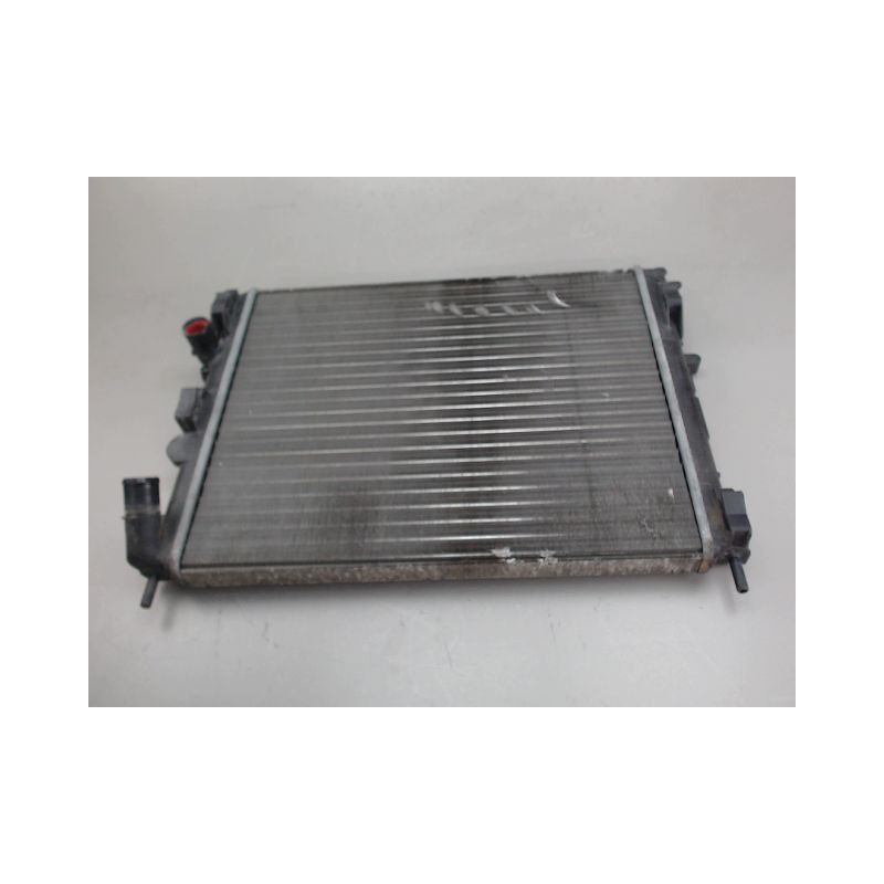 RADIATEUR DACIA LOGAN