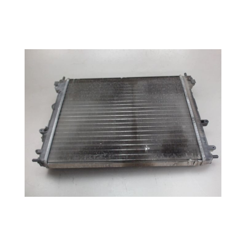 RADIATEUR DACIA LOGAN