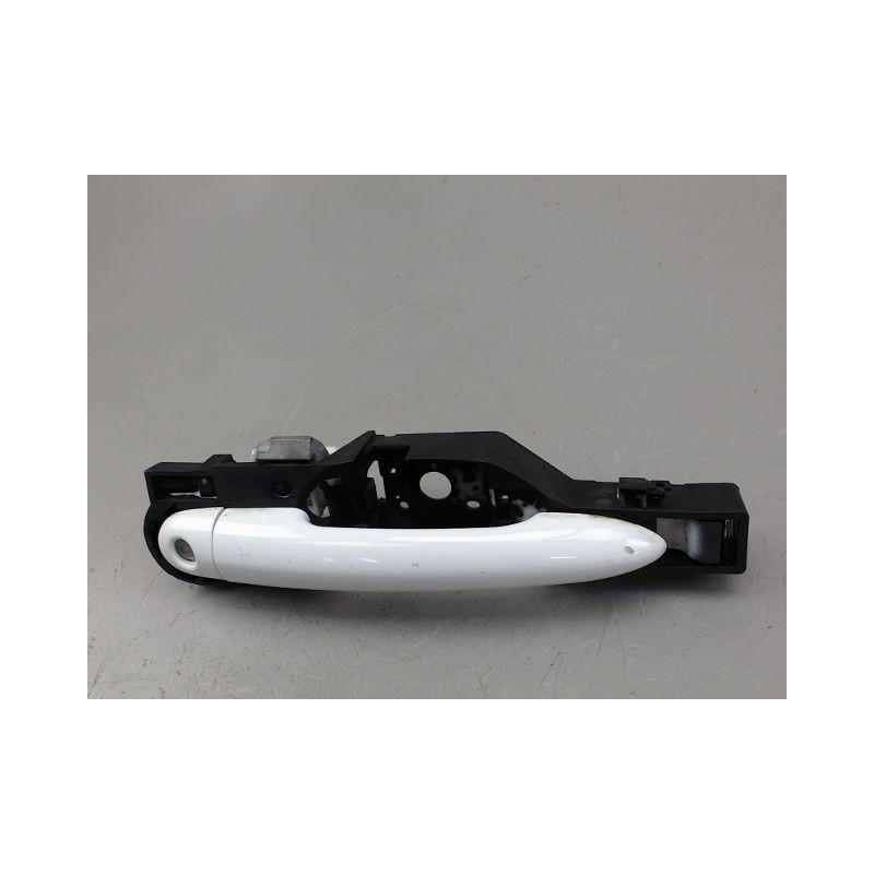 POIGNEE EXTERIEURE PORTE AVANT GAUCHE RENAULT CLIO
