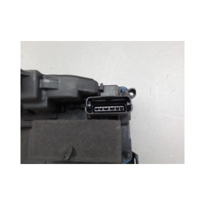 SYSTEME CONDAMNATION ARRIERE DROIT RENAULT MODUS