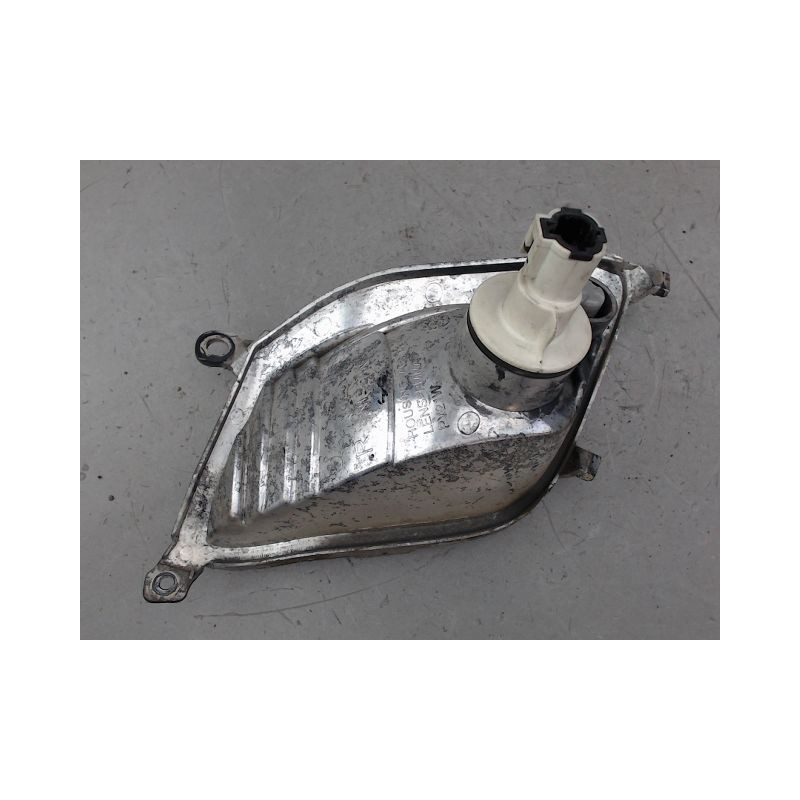 CLIGNOTANT DROIT NISSAN MICRA