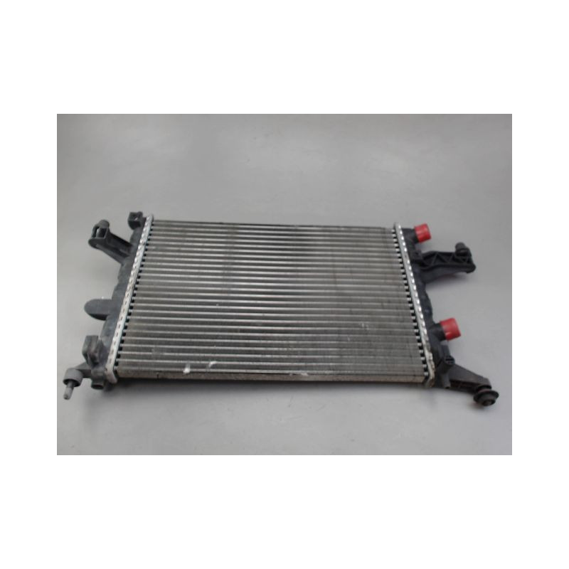 RADIATEUR OPEL CORSA