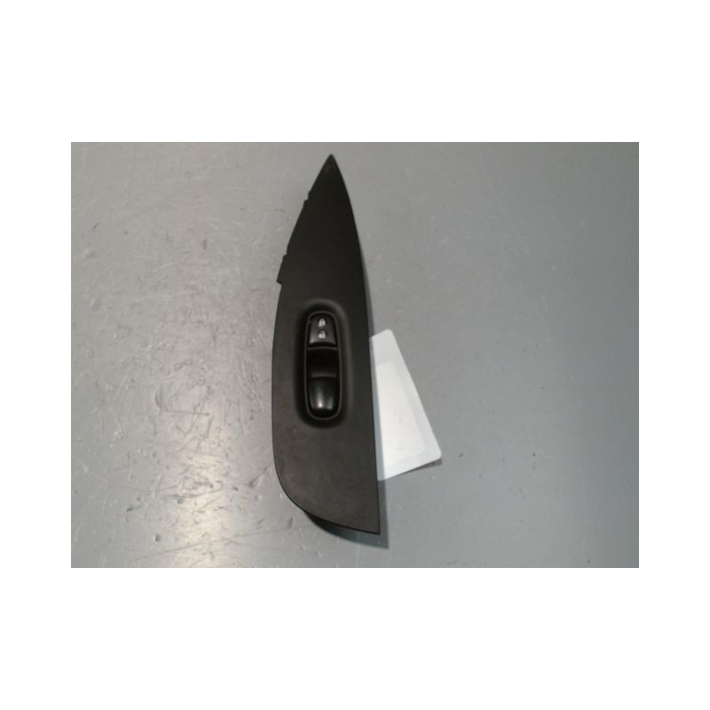 COMMANDE LEVE-GLACE PORTE AVD NISSAN QHASQAI 2007-