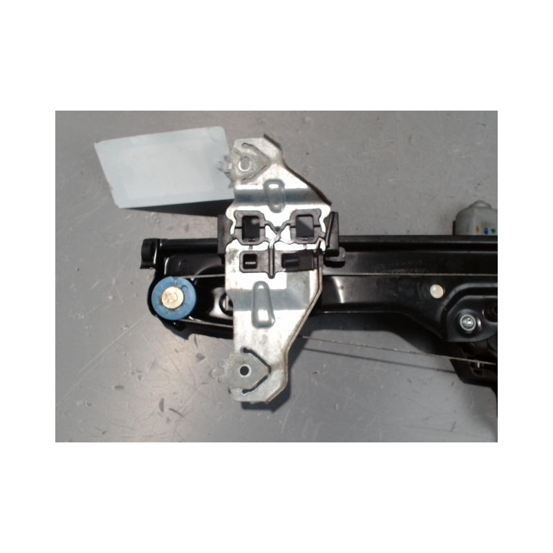 MECANISME+MOTEUR LEVE-GLACE AVANT GAUCHE NISSAN QHASQAI 2007-