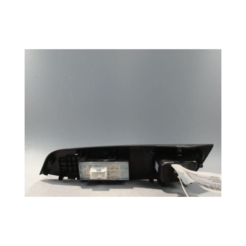 COMMANDE LEVE-GLACE PORTE AVD NISSAN MICRA 2009-