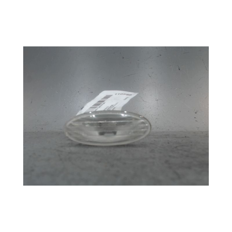 REPETITEUR AILE GAUCHE NISSAN QASHQAI