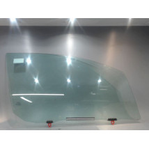 GLACE PORTE AVD TOYOTA YARIS