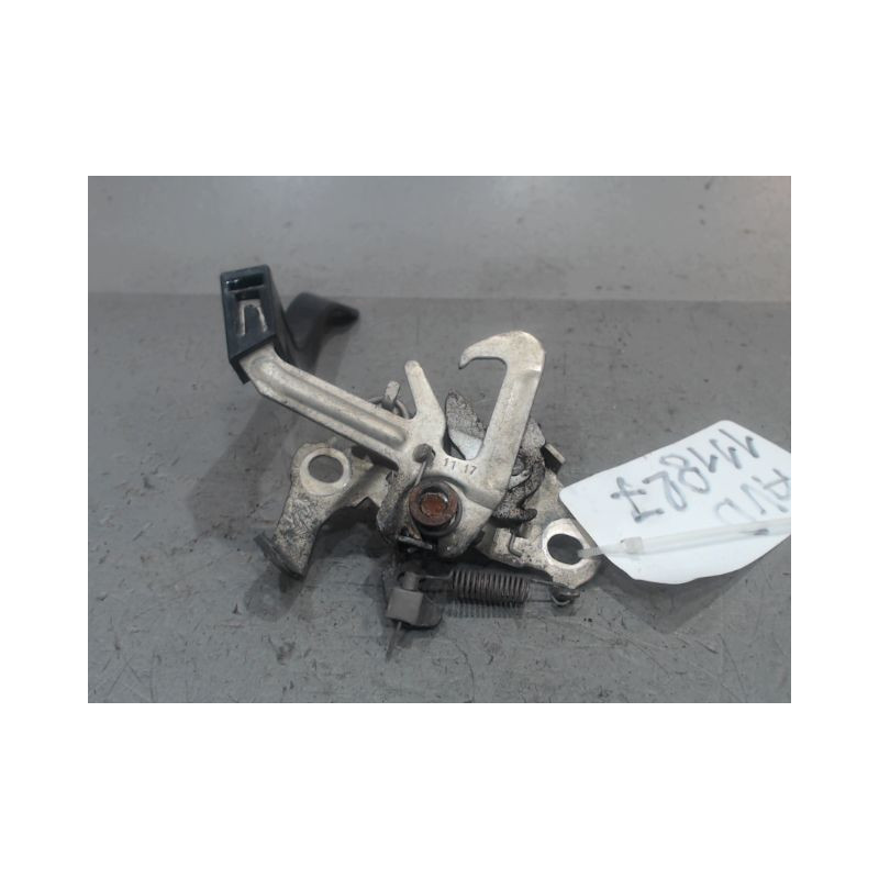 SERRURE CAPOT PEUGEOT 3008