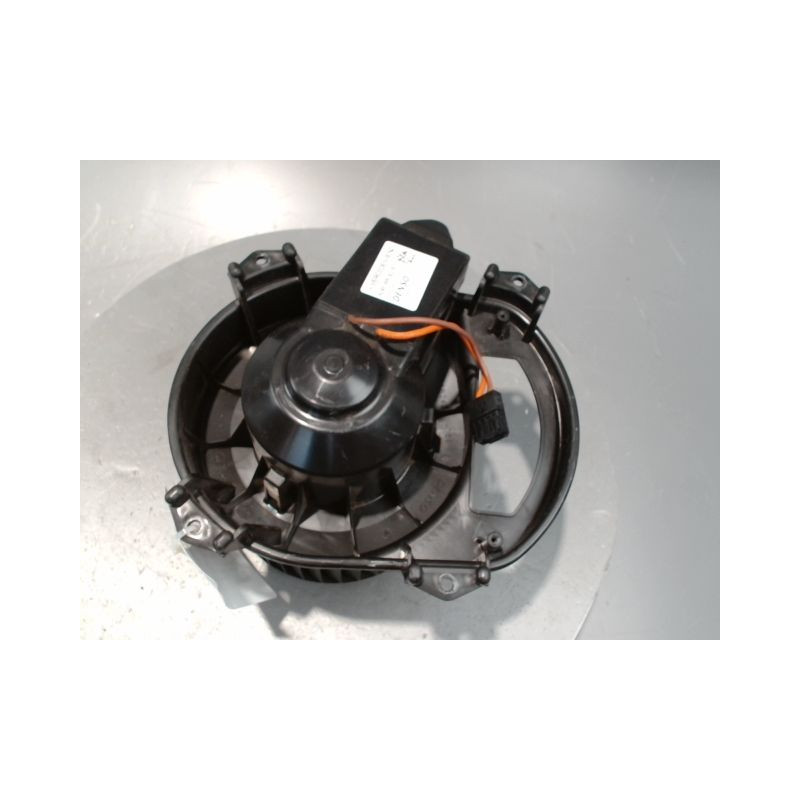 MOTEUR VENTILATEUR CHAUFFAGE MERCEDES CLASSE B 2008-