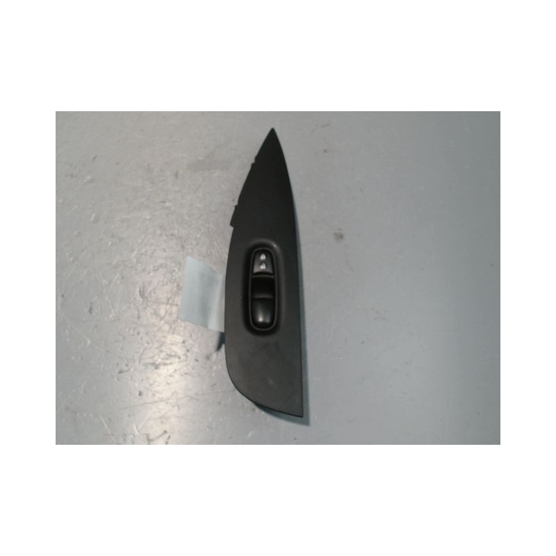 COMMANDE LEVE-GLACE PORTE AVD NISSAN QHASQAI 2007-