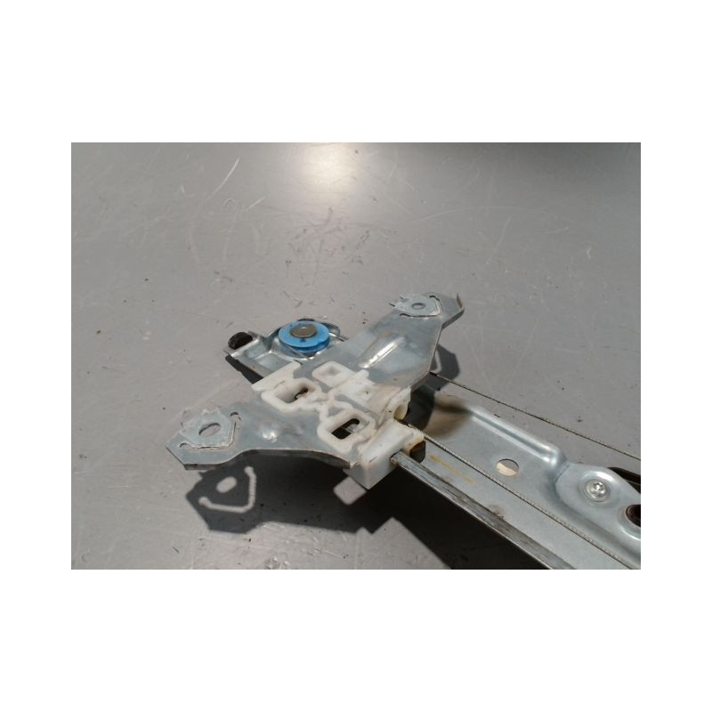 MECANISME+MOTEUR LEVE-GLACE ARRIERE GAUCHE NISSAN QHASQAI 2007-