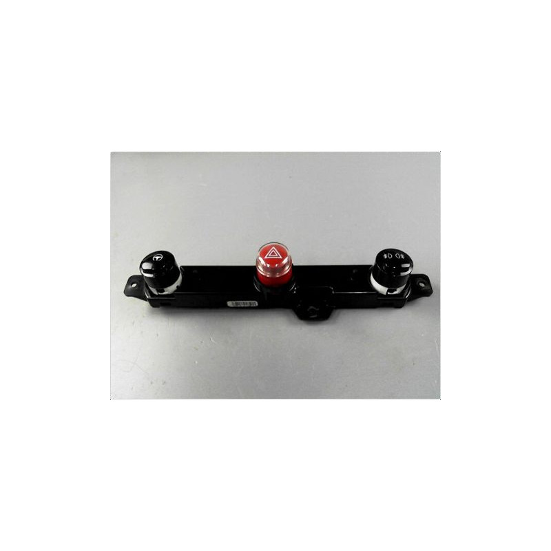 BOUTON DE WARNING FIAT 500 2007-