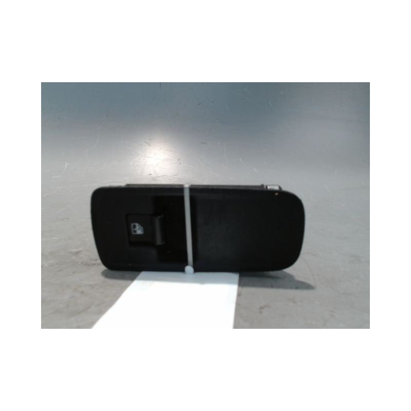 COMMANDE LEVE-GLACE PORTE AVD ALFA ROMEO MITO