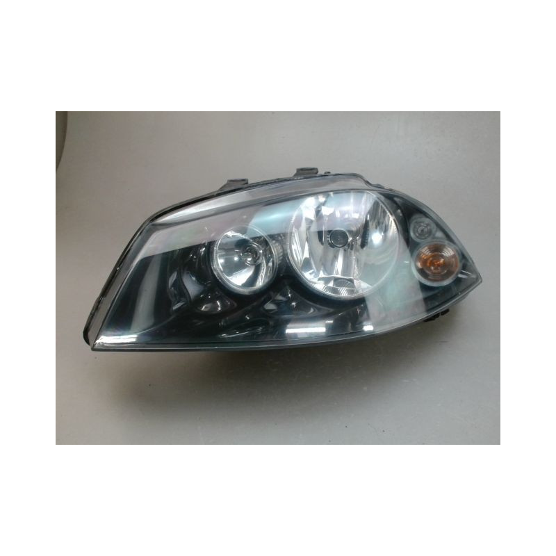 PHARE GAUCHE SEAT IBIZA 2002-2006