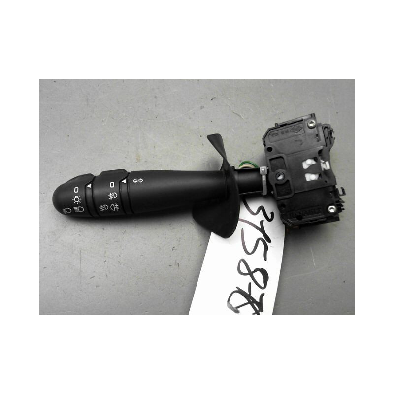 COMMANDE ECLAIRAGE RENAULT CLIO CAMPUS II Phase 2 2009-...
