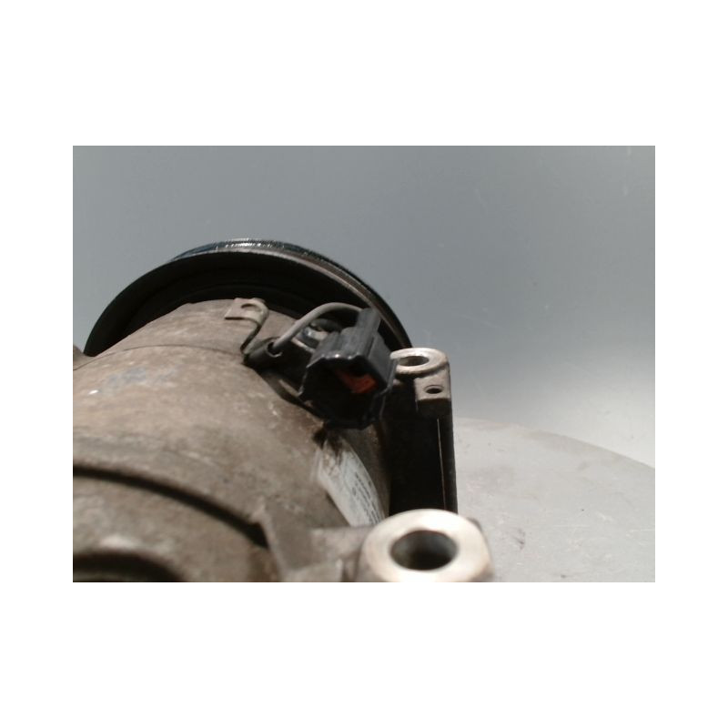 COMPRESSEUR AIR CONDITIONNE NISSAN ALMERA TINO