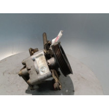 POMPE DIRECTION ASSISTEE NISSAN ALMERA TINO
