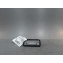 ECLAIREUR PLAQUE DE POLICE DROIT VOLKSWAGEN GOLF