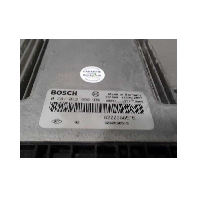 CALCULATEUR MOTEUR RENAULT TRAFIC II L2H2 1200KG 2006-