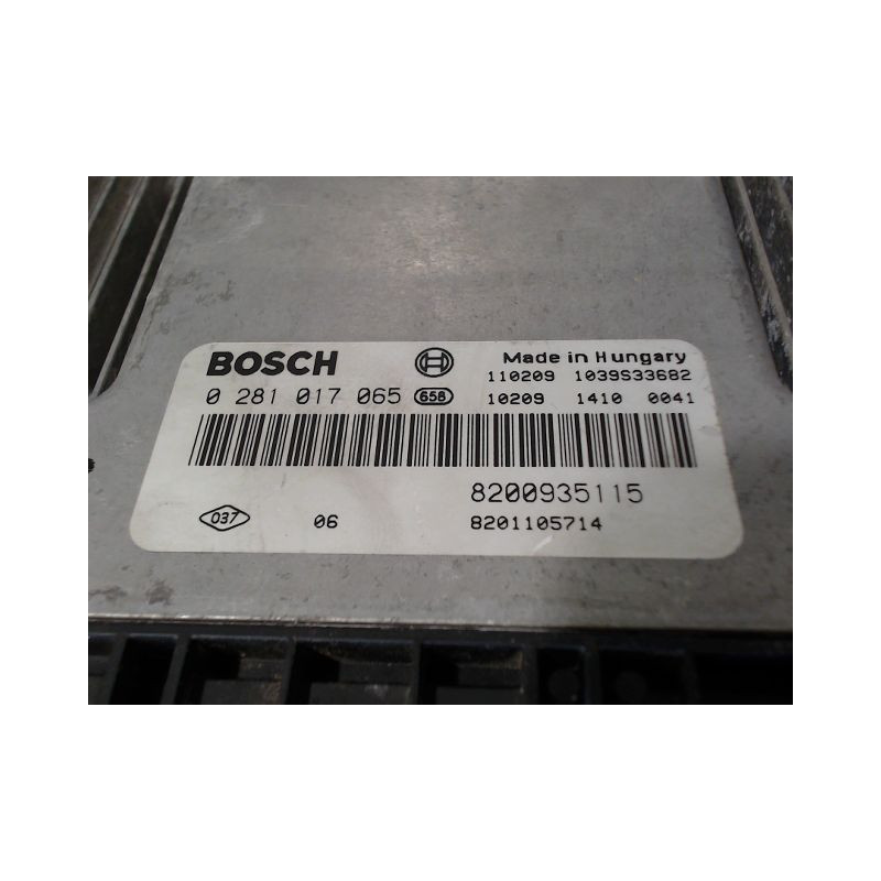 CALCULATEUR MOTEUR RENAULT TRAFIC II L2H1 1200KG 2006-