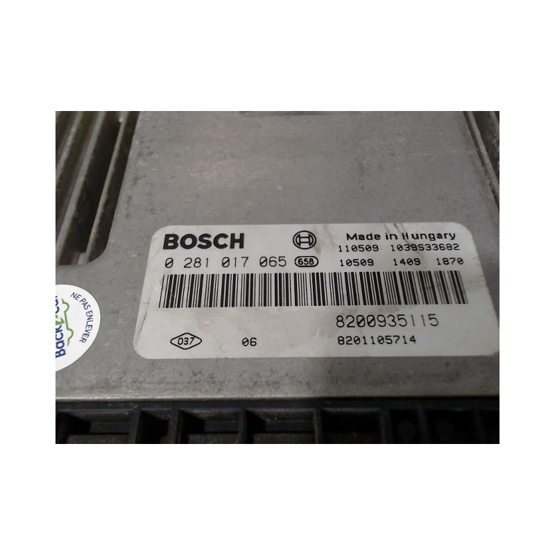 CALCULATEUR MOTEUR OPEL VIVARO C1 PH2 F2700 06-15