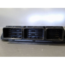 CALCULATEUR MOTEUR OPEL VIVARO C1 PH2 F2700 06-15