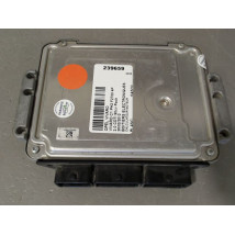 CALCULATEUR MOTEUR OPEL VIVARO C1 PH2 F2700 06-15