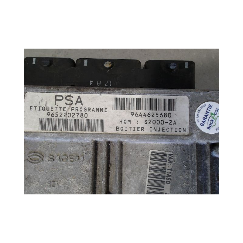 CALCULATEUR MOTEUR PEUGEOT 206