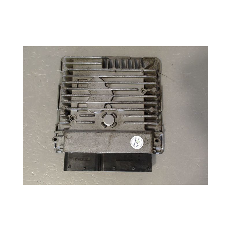 CALCULATEUR MOTEUR AUDI A1