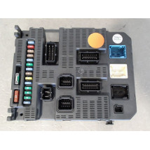 BOITIER GESTION HABITACLE PEUGEOT 1007