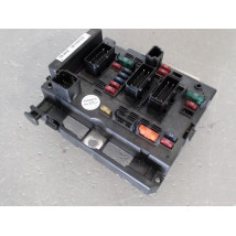 BOITE A FUSIBLES PEUGEOT 307