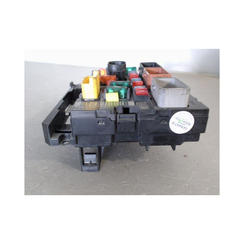 BOITE A FUSIBLES CITROEN C3
