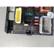 BOITE A FUSIBLES PEUGEOT 307