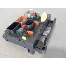 BOITE A FUSIBLES PEUGEOT 307