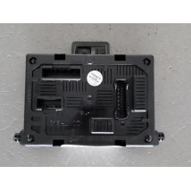 BOITIER GESTION HABITACLE RENAULT MODUS