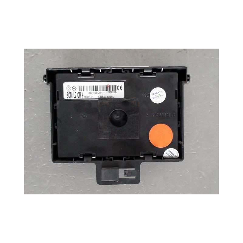 BOITIER GESTION HABITACLE RENAULT MODUS