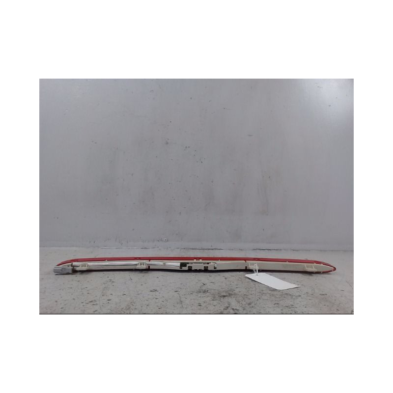 FEUX STOP SUPPLEMENTAIRE HONDA CIVIC 2006-