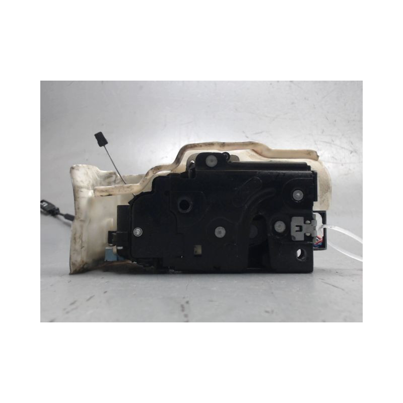 SYSTEME CONDAMNATION AVANT DROIT VOLKSWAGEN GOLF V PLUS 2005-