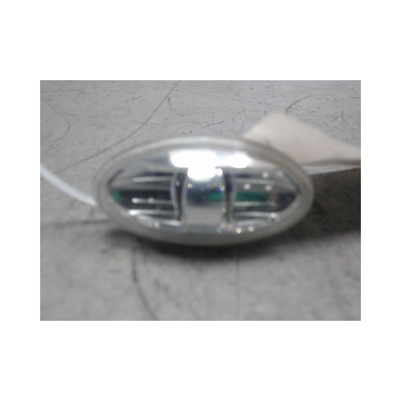 REPETITEUR AILE DROIT CITROEN C-CROSSER 2007-
