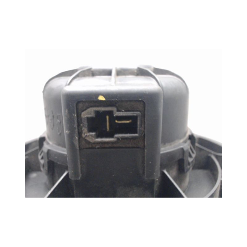 MOTEUR VENTILATEUR CHAUFFAGE KIA RIO