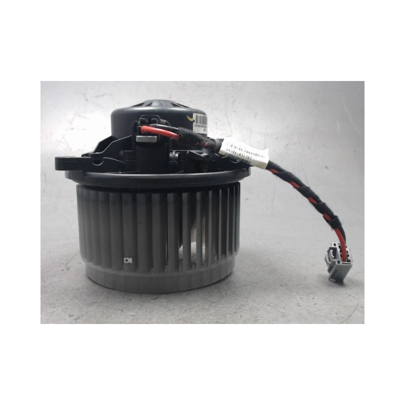 MOTEUR VENTILATEUR CHAUFFAGE OPEL MERIVA