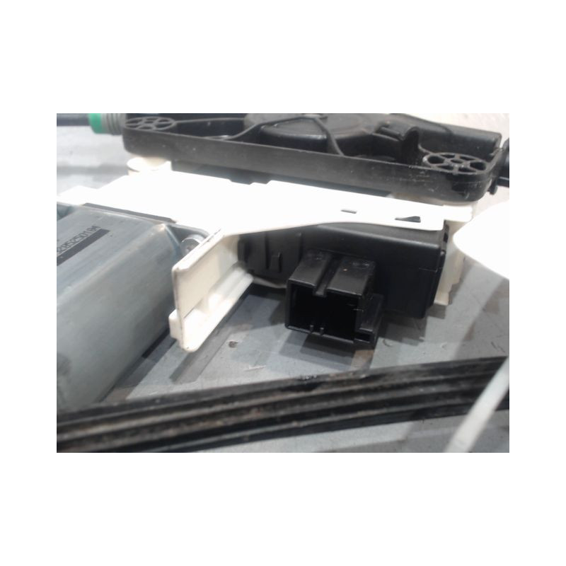 MECANISME+MOTEUR LEVE-GLACE AVANT DROIT AUDI A5