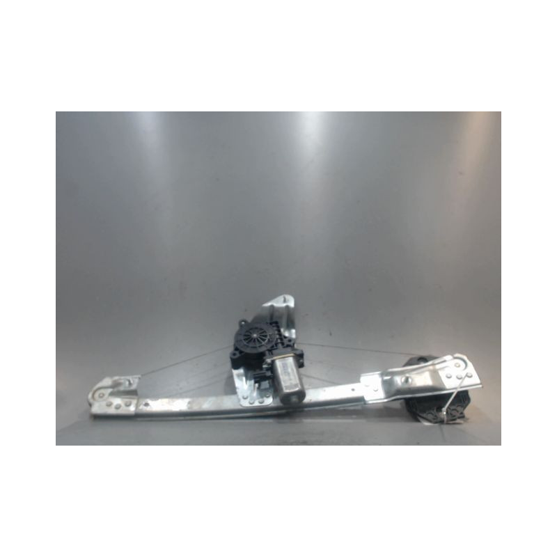 MECANISME+MOTEUR LEVE-GLACE AVANT DROIT DACIA SANDERO