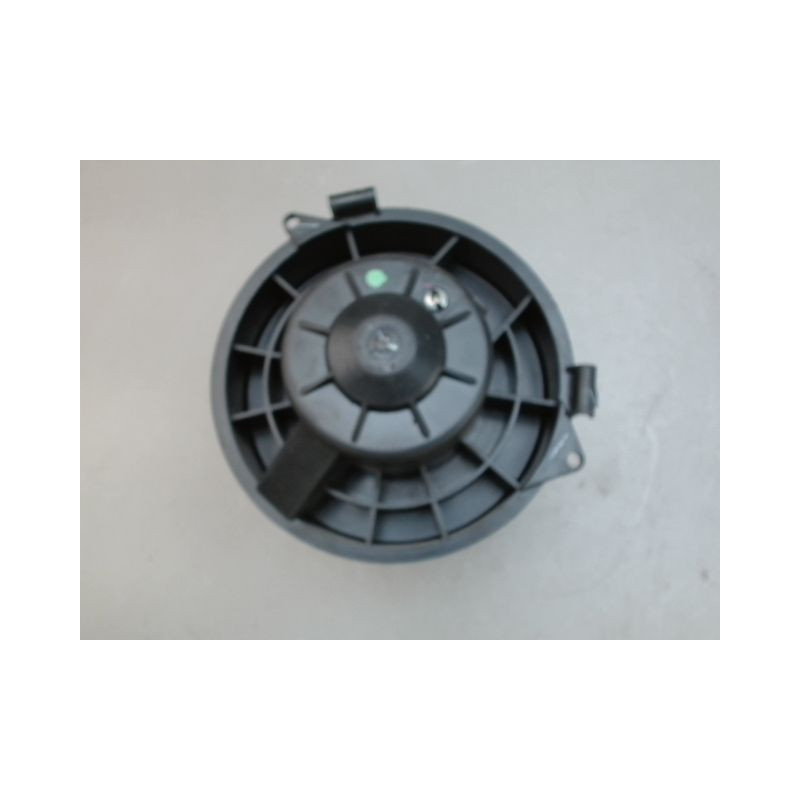 MOTEUR VENTILATEUR CHAUFFAGE NISSAN MICRA