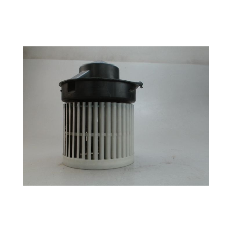 MOTEUR VENTILATEUR CHAUFFAGE NISSAN MICRA