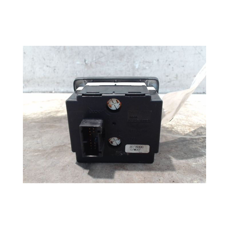 COMMANDE ECLAIRAGE VOLVO C30