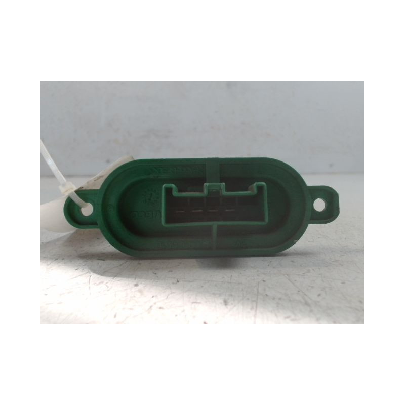 RESISTANCE DE CHAUFFAGE IVECO 29L10